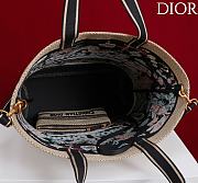 Fortok Christian Dior Book Tote Dioriviera edition HongKong 34 x13 x35cm - 3