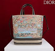 Fortok Christian Dior Book Tote Dioriviera edition HongKong 34 x13 x35cm - 5