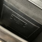 Fortok Valentino Garavani VSLING crystal embellishments Black 19x13x9cm - 6