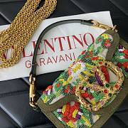 Fortok Valentino Garavani Small Locò Shoulder Bag Green 19 x 10.5 x 5cm - 3