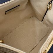 Fortok Valentino Garavani Natural Butterfly Effect Raffia Small VLogo Tote 25x18x12cm - 6