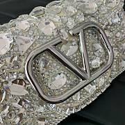 Fortok Valentino Garavani Locò shoulder bag crystal embellishments Silver 20 x 11 x 5cm - 5