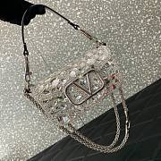 Fortok Valentino Garavani Locò shoulder bag crystal embellishments Silver 20 x 11 x 5cm - 2