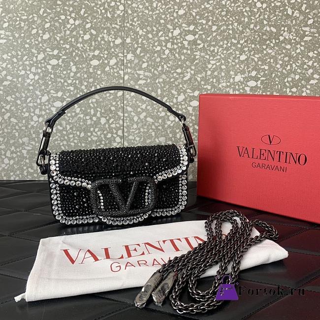 Fortok Valentino Garavani Locò Embellished Shoulder Bag Black rhinestones 19 x10.5 x 5cm - 1