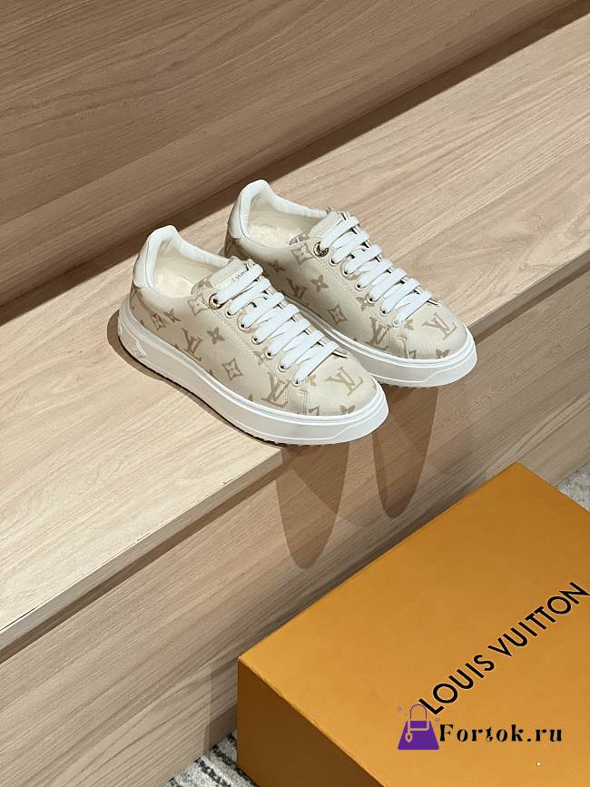 Fortok Louis Vuitton Time Out sneakers Ivory  - 1