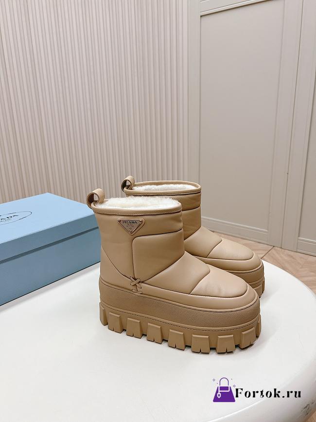 Fortok Prada snow boots chunky rubber sole Beige  - 1