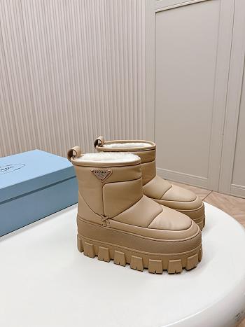 Fortok Prada snow boots chunky rubber sole Beige 