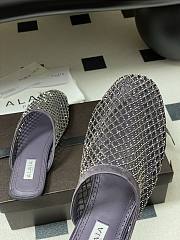 Fortok Alaïa fishnet mesh flat mules Grey - 3