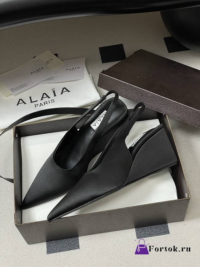 Fortok Alaïa 2026ss Cube wedge slingbacks Black satin 7.5cm - 1