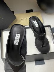Fortok Alaïa Cube 75 thong wedge sandals in black 7.5cm - 2