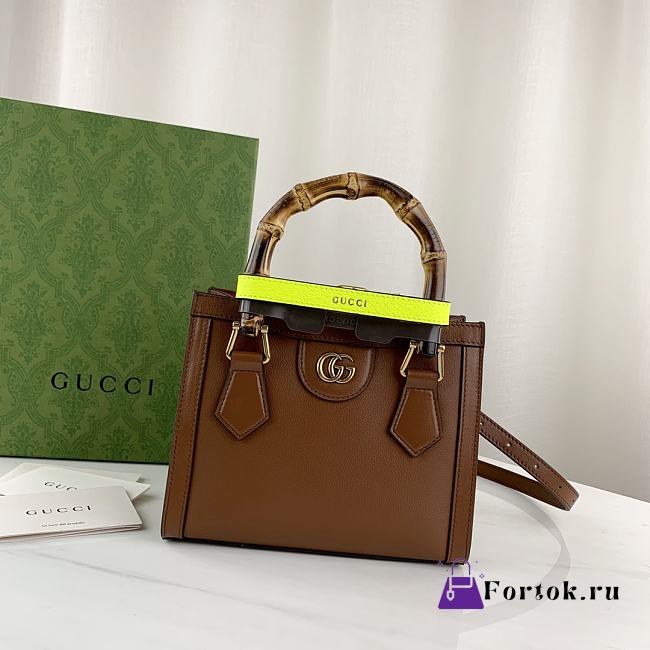 Fortok Gucci Diana mini tote bag in Brown leather 20x16x1cm - 1