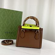 Fortok Gucci Diana mini tote bag in Brown leather 20x16x1cm - 5