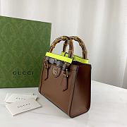 Fortok Gucci Diana mini tote bag in Brown leather 20x16x1cm - 4