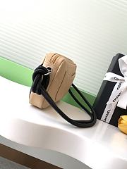 Fortok Chanel Cambon Ligne pochette Beige 12*20*3cm - 2