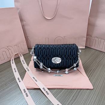 Fortok Miu Miu Iconic Crystal Cloqué Nappa leather Black small bag 16 x 9 x 3.5 cm