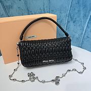 Fortok Miu Miu Iconic Crystal Cloqué Nappa leather Black top-handle bag 22.5x4.5x12cm - 6