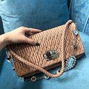 Fortok Miu Miu Iconic Crystal Cloqué Nappa leather Beige Top-handle bag 28x4x15cm - 4