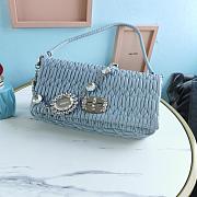 Fortok Miu Miu Iconic Crystal Cloqué Nappa leather Blue Top-handle bag 28x4x15cm - 1