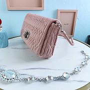 Fortok Miu Miu Iconic Crystal Cloqué Nappa leather Light Pink Top-handle bag 28x4x15cm - 2