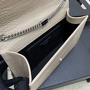 Fortok Saint Laurent Ysl Kate In Crocodile Leather Light Beige Silver Hardware 24x15x6cm - 5