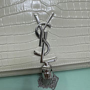 Fortok Saint Laurent Ysl Kate In Crocodile Leather White Silver Hardware 24x15x6cm - 5