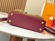 Fortok Louis Vuitton Capucines bag in Burgundy Taurillon 27 x 17.3 x 9cm - 2