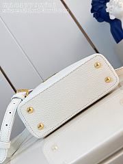 Fortok Louis Vuitton Capucines Mini White leather Gold-toned Hardware 21x13x8cm - 5