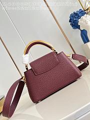 Fortok Louis Vuitton Capucines Mini bag a triple chain adornment Burgundy 22x12x8cm - 5