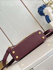Fortok Louis Vuitton Capucines Mini bag a triple chain adornment Burgundy 26.5x14x8cm  - 5
