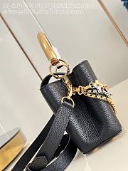 Fortok Louis Vuitton Capucines Mini bag a triple chain adornment Black 26.5x14x8cm - 6
