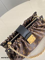 Fortok Louis Vuitton Pochette Sling PM Monogram canvas 16 x 11 x 30cm - 3
