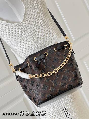 Fortok Louis Vuitton Noé BB bucket bag Other Monogram Canvas 17.5 x 13 x 22cm