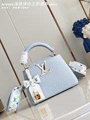 Fortok Louis Vuitton Capucines Mini bag in light blue 21 x 8 x 13cm - 5