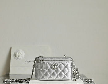 Fortok Chanel Vanity Case Silver Bag 10x17x8cm