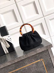 Fortok Chanel Mini Drawstring Bag with Resin/Tortoiseshell Handle Suede Black 9x12x5cm - 6