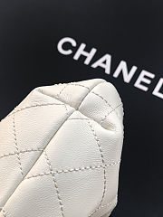 Fortok Chanel Mini Drawstring Bag with Resin/Tortoiseshell Handle Leather White 9x12x5cm - 2
