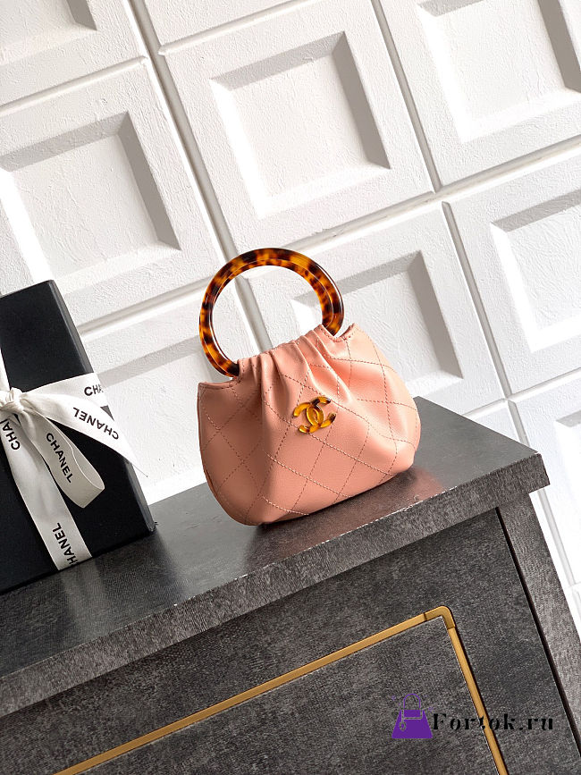 Fortok Chanel Mini Drawstring Bag with Resin/Tortoiseshell Handle Leather Salmon Pink 9x12x5cm - 1