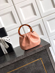 Fortok Chanel Mini Drawstring Bag with Resin/Tortoiseshell Handle Leather Salmon Pink 9x12x5cm - 4
