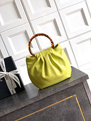 Fortok Chanel Mini Drawstring Bag with Resin/Tortoiseshell Handle Leather Lime Yellow 24x18x12cm - 5