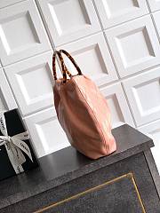 Fortok Chanel Mini Drawstring Bag with Resin/Tortoiseshell Handle Leather Salmon Pink 26x32x14cm - 6