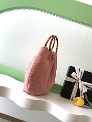 Fortok Chanel Mini Drawstring Bag with Resin/Tortoiseshell Handle Suede Pink 26x32x14cm - 6