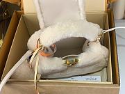 Fortok Louis Vuitton Capusnow Capucines shearling 13 x 11 x 20cm - 4
