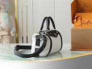 Fortok Louis Vuitton Biker PM White 30x12x12 cm - 3