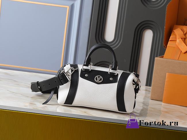 Fortok Louis Vuitton Biker Nano White 23x10x10 cm - 1