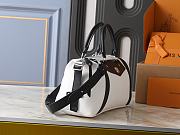 Fortok Louis Vuitton Biker White 38 x 15 x 15cm - 6