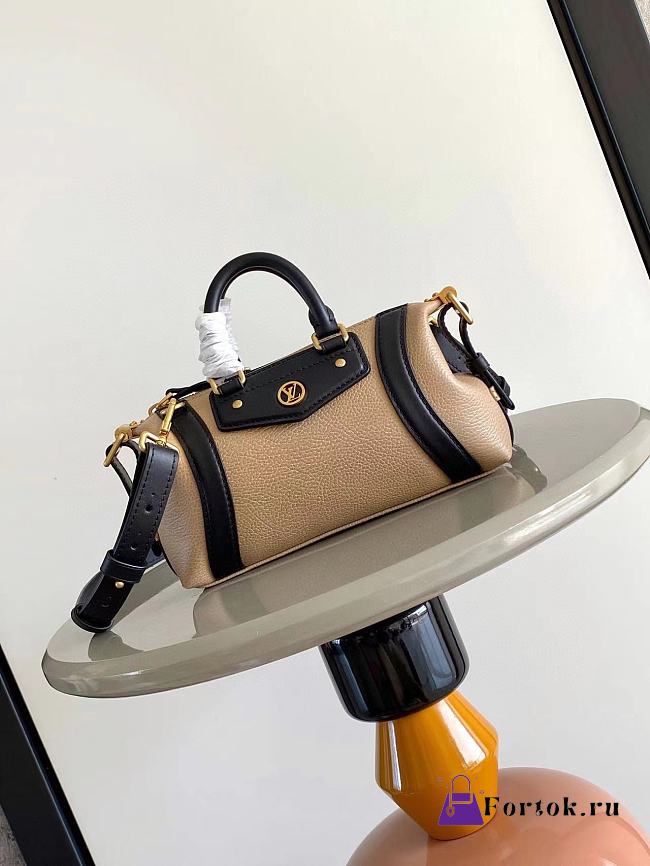 Fortok Louis Vuitton Biker Nano Beige 23x10x10 cm - 1
