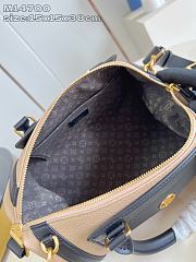Fortok Louis Vuitton Biker Beige 38 x 15 x 15cm - 4