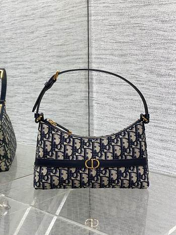 Fortok Dior 30 Montaigne Hobo Mini Bag in blue Dior Oblique jacquard 24*6.5*14cm