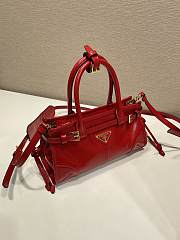 Fortok Prada Bonnie leather handbag Red 23.5x12x9cm - 5