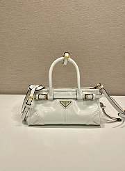 Fortok Prada Bonnie leather handbag White 23.5x12x9cm - 1